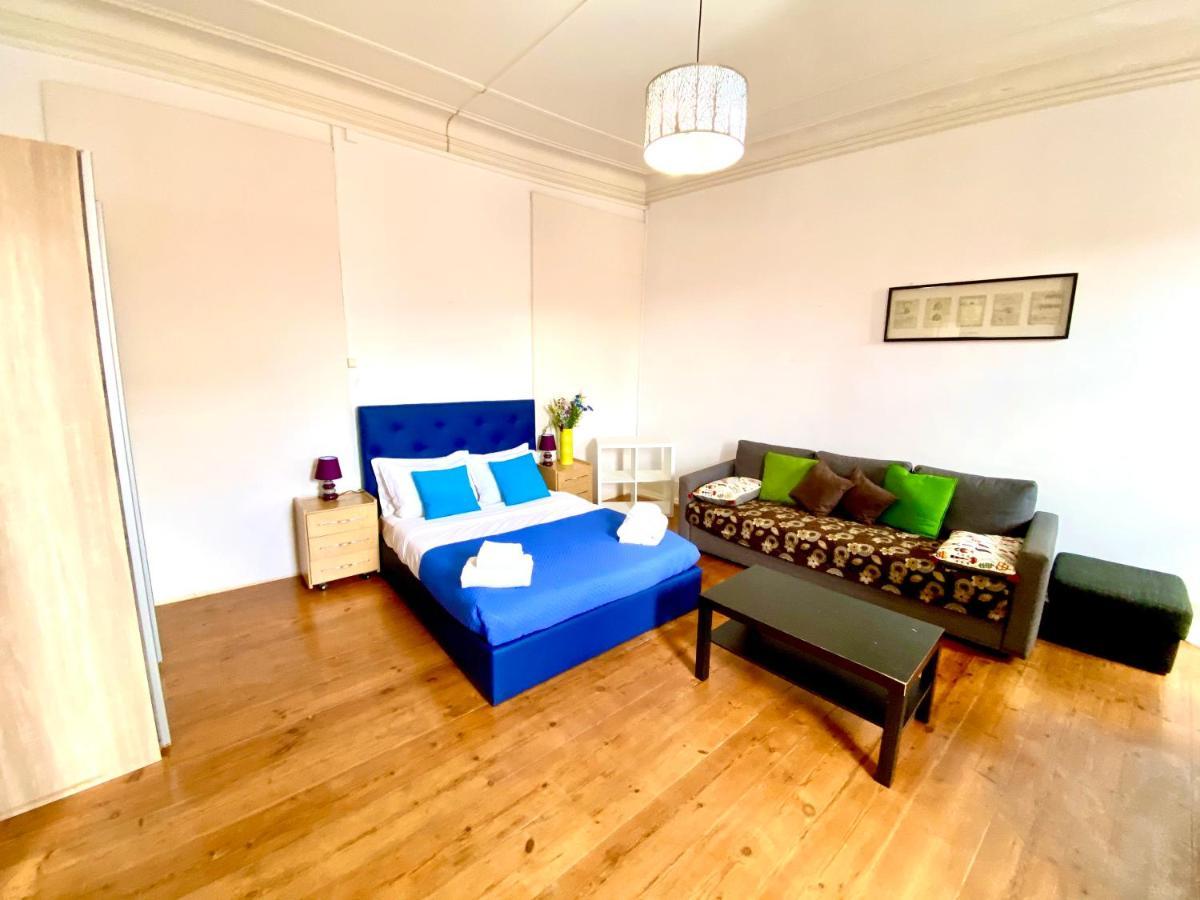 Classic Chiado 1 - Central Guest House Room With Shared Bathroom Lisboa المظهر الخارجي الصورة